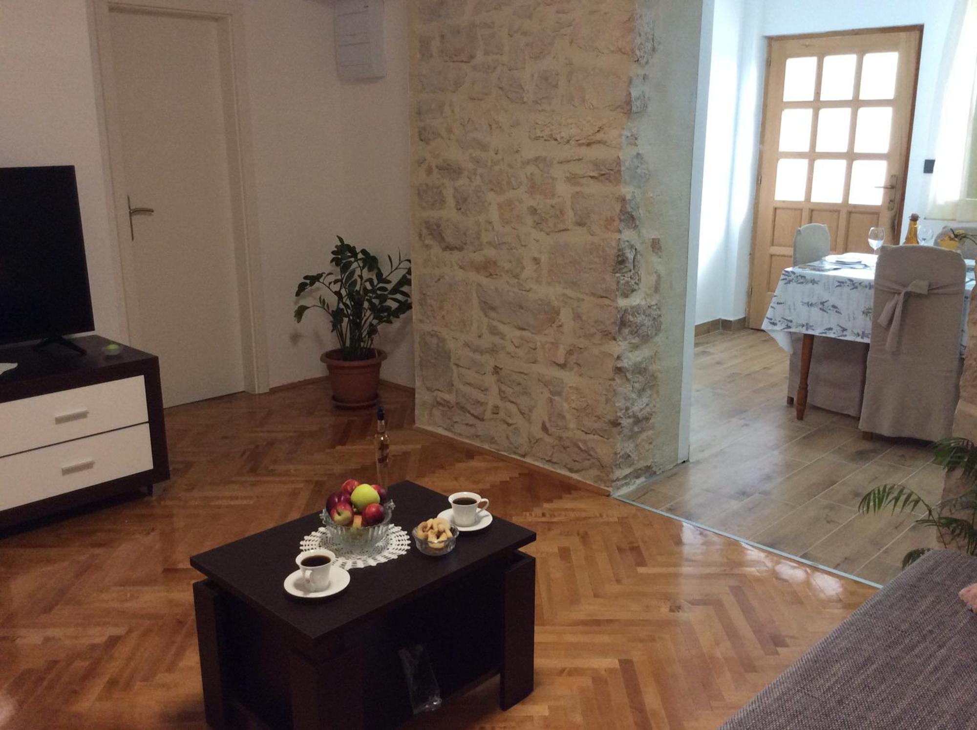 Apartment Karla Snb Lozovac Exterior photo